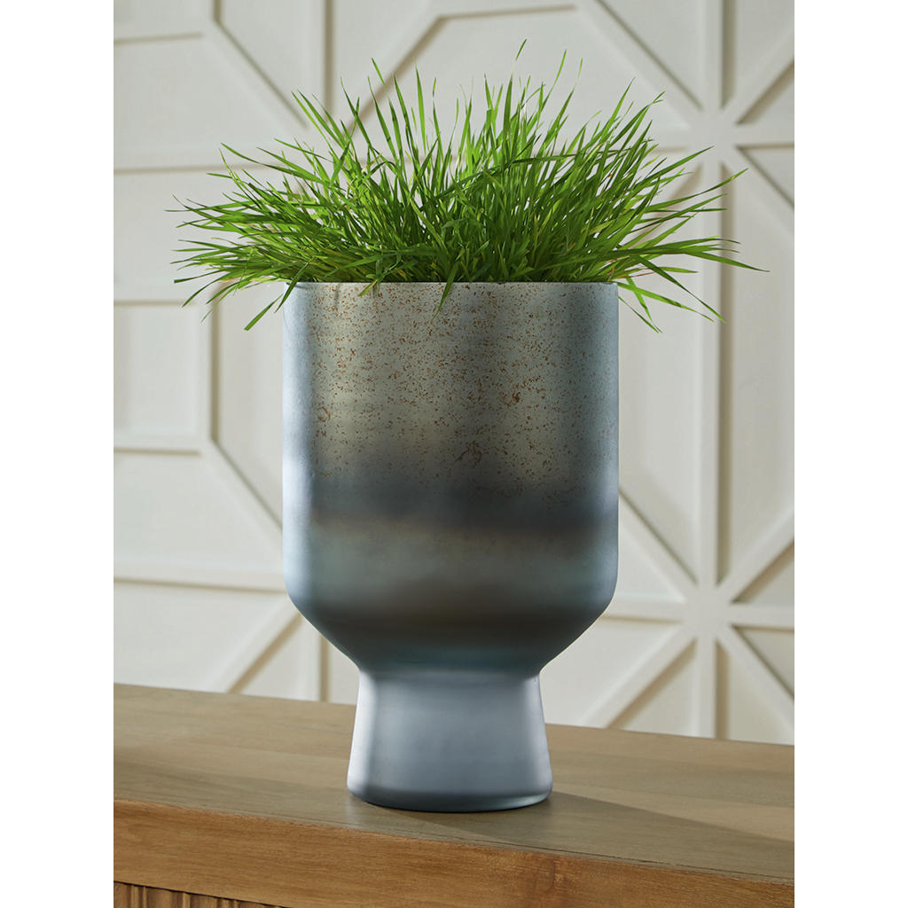 Pennmore Vase Signature Design by Ashley® Home Accents