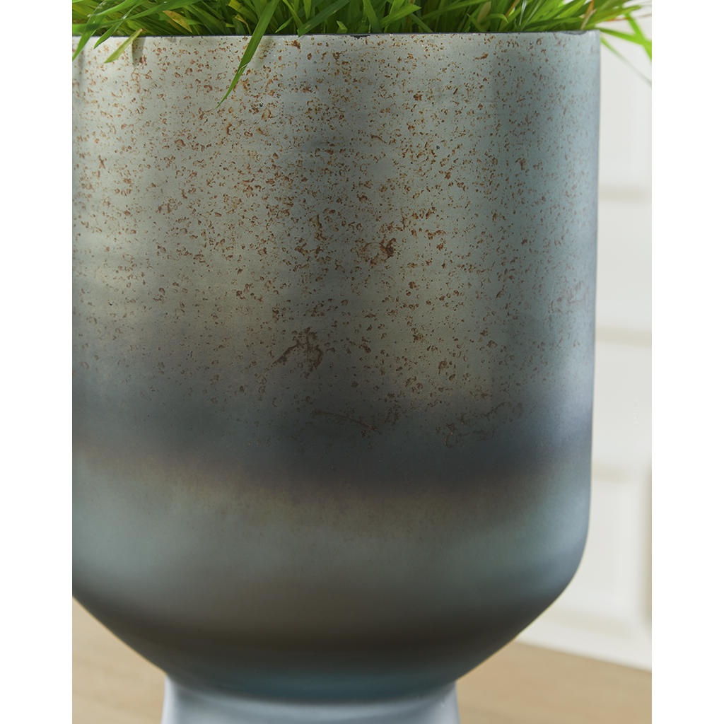 Pennmore Vase Signature Design by Ashley® Home Accents
