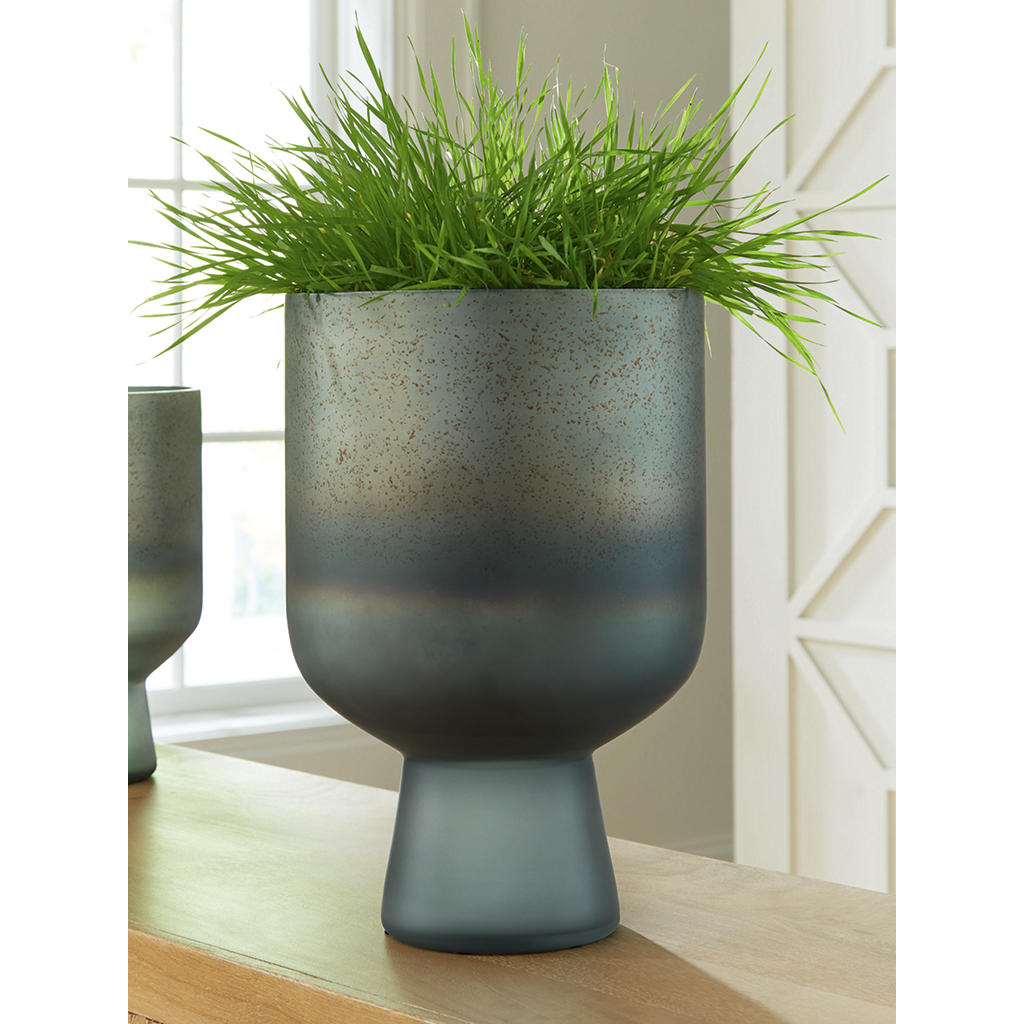 Pennmore Vase Signature Design by Ashley® Home Accents