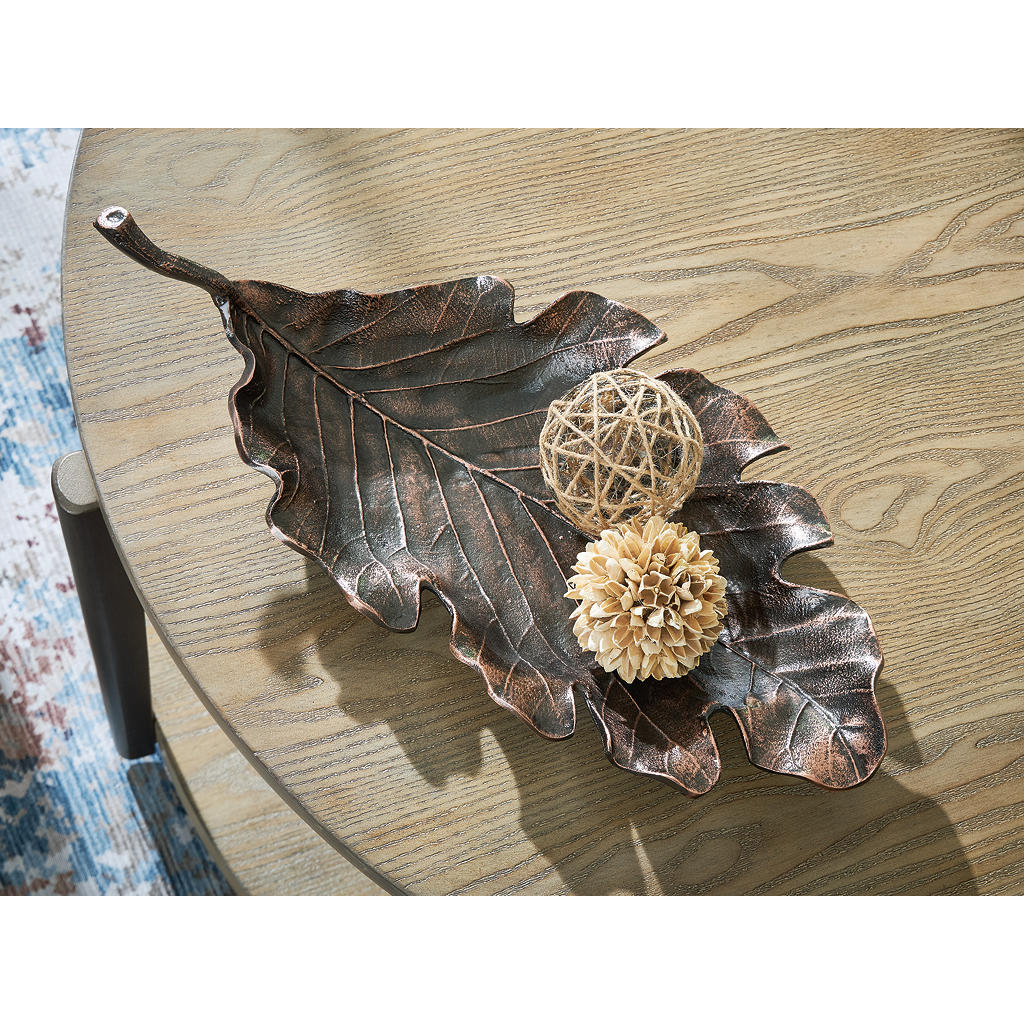 Avermund Sculpture Signature Design by Ashley® Home Accents