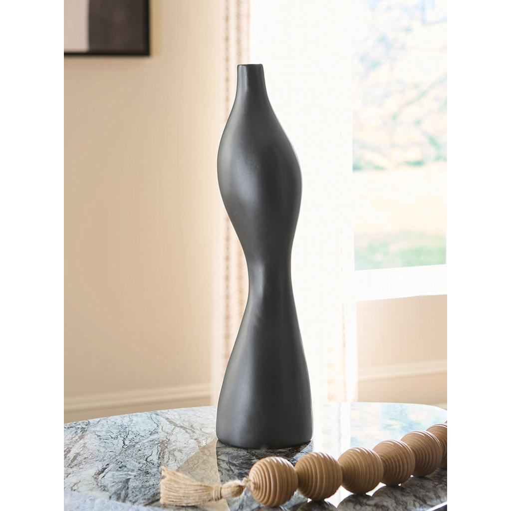 Judsen Vase Signature Design by Ashley® Home Accents