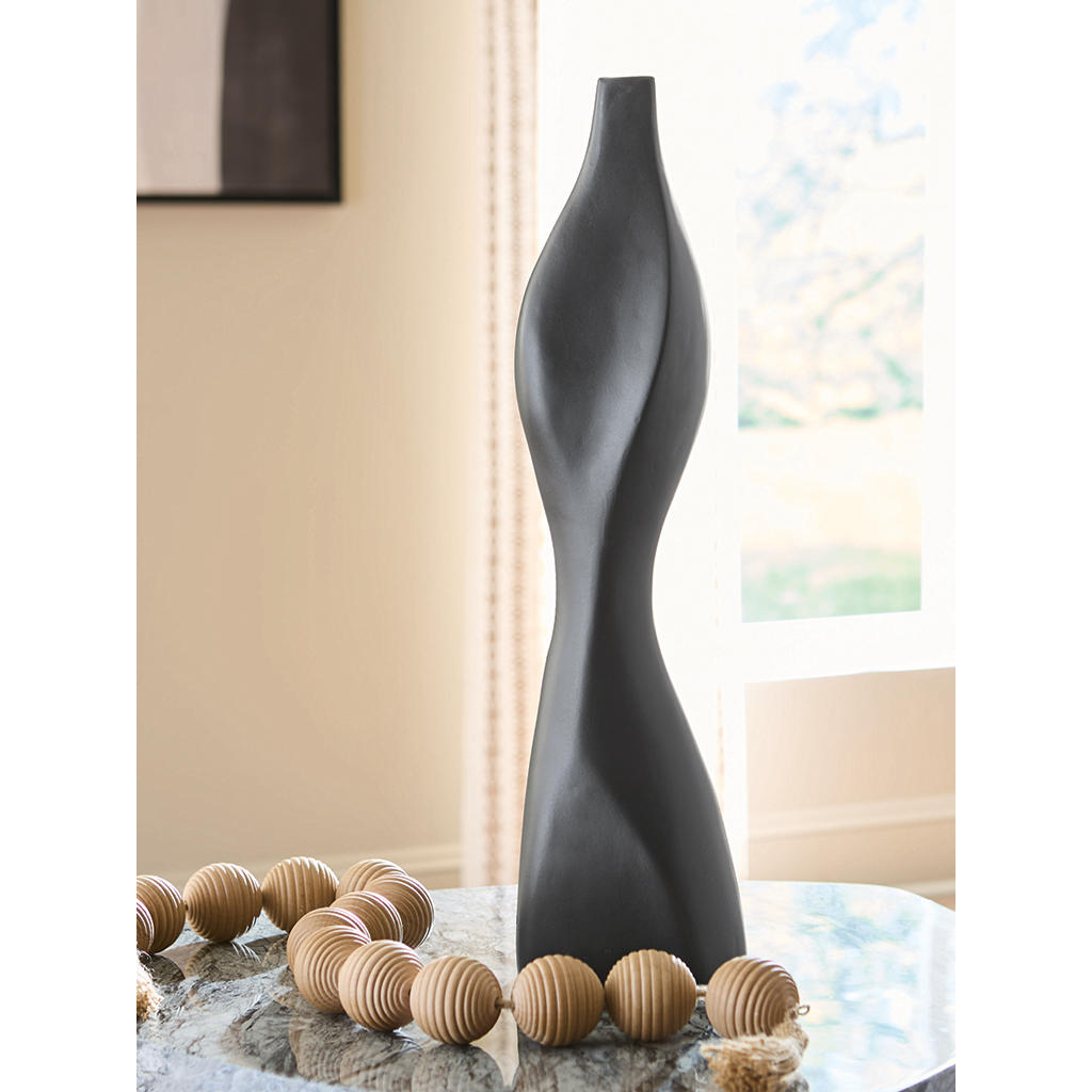 Judsen Vase Signature Design by Ashley® Home Accents