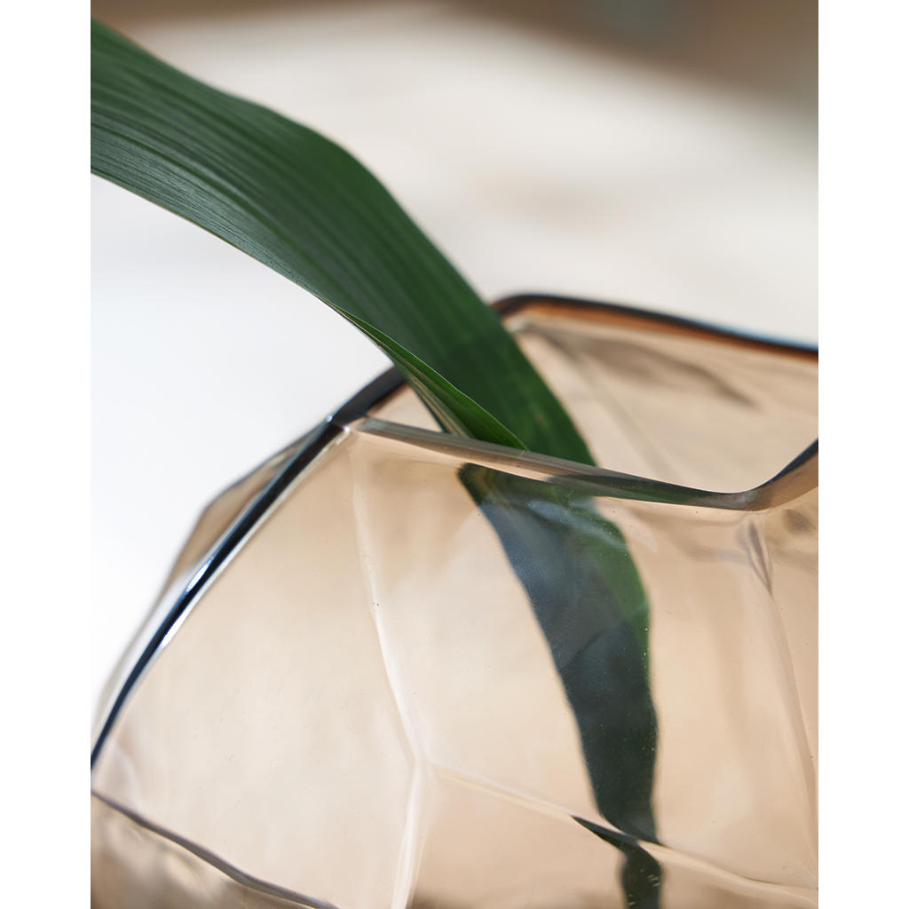 Ewart Vase Signature Design by Ashley® Home Accents