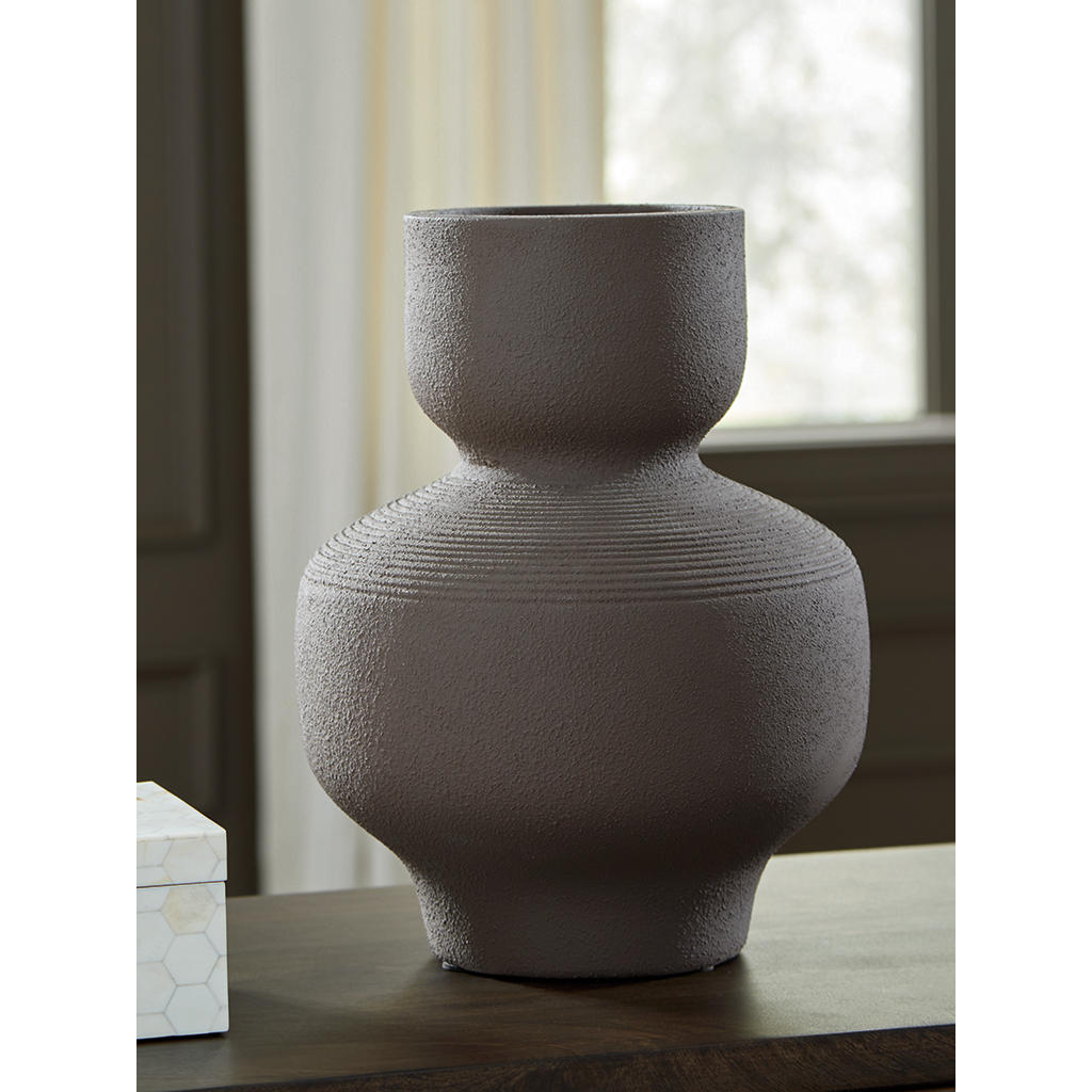 Dalsen Vase Signature Design by Ashley® Home Accents
