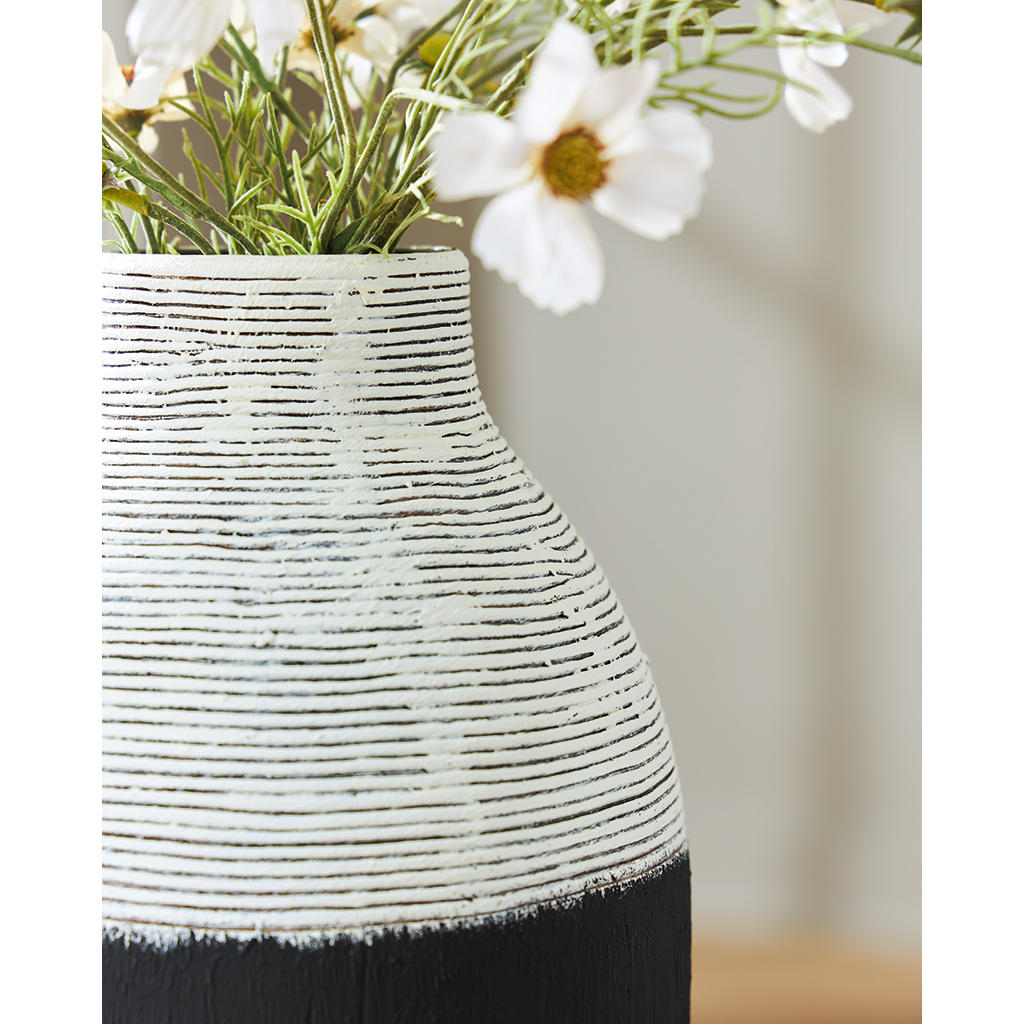 Girtha Vase Signature Design by Ashley® Home Accents