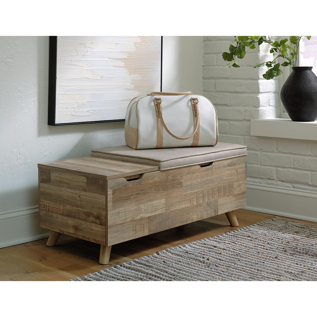 Gerdanet Storage Bench Signature Design by Ashley® Home Accents