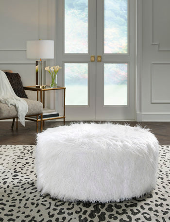 Galice Oversized Accent Ottoman Signature Design by Ashley® Living Room