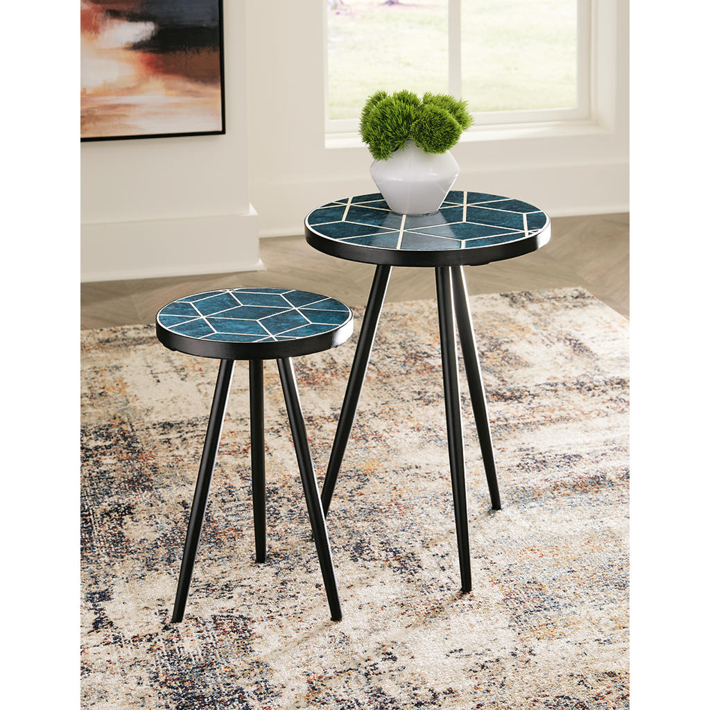 Clairbelle Accent Table (Set of 2) Signature Design by Ashley® Living Room