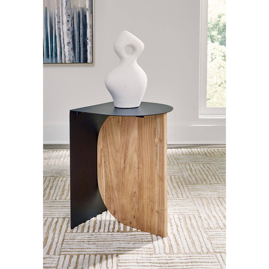Ladgate Accent Table Signature Design by Ashley® Living Room