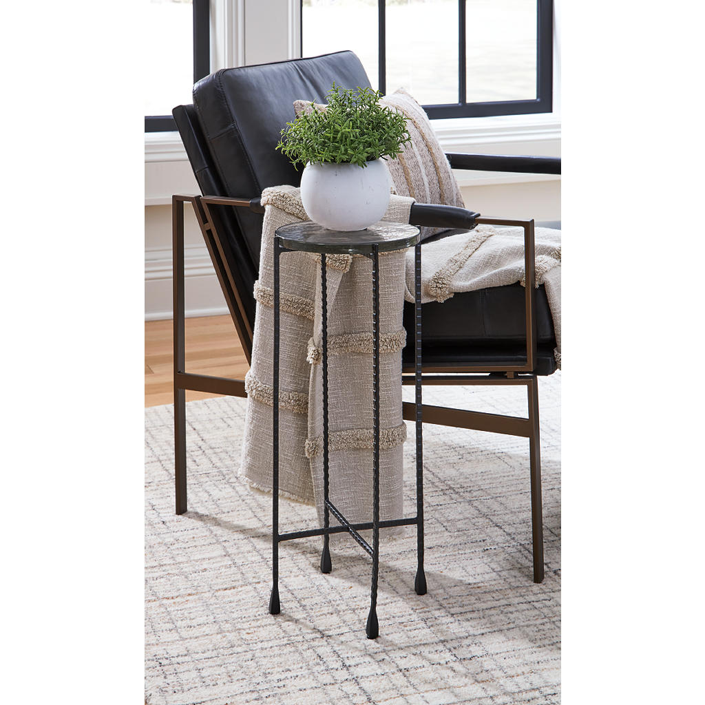 Newgoren Accent Table Signature Design by Ashley® Living Room