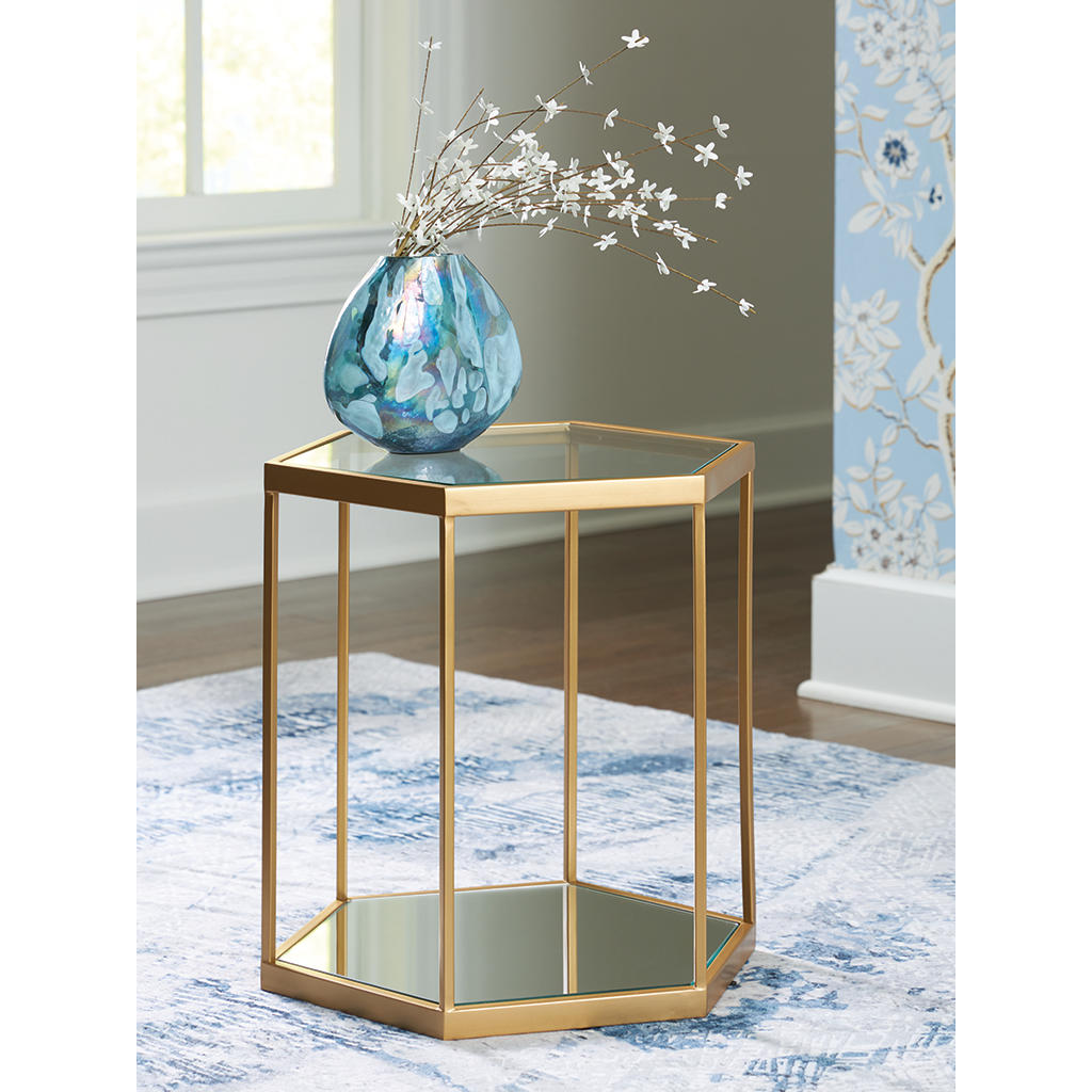 Veerwick Accent Coffee Table Signature Design by Ashley® Living Room