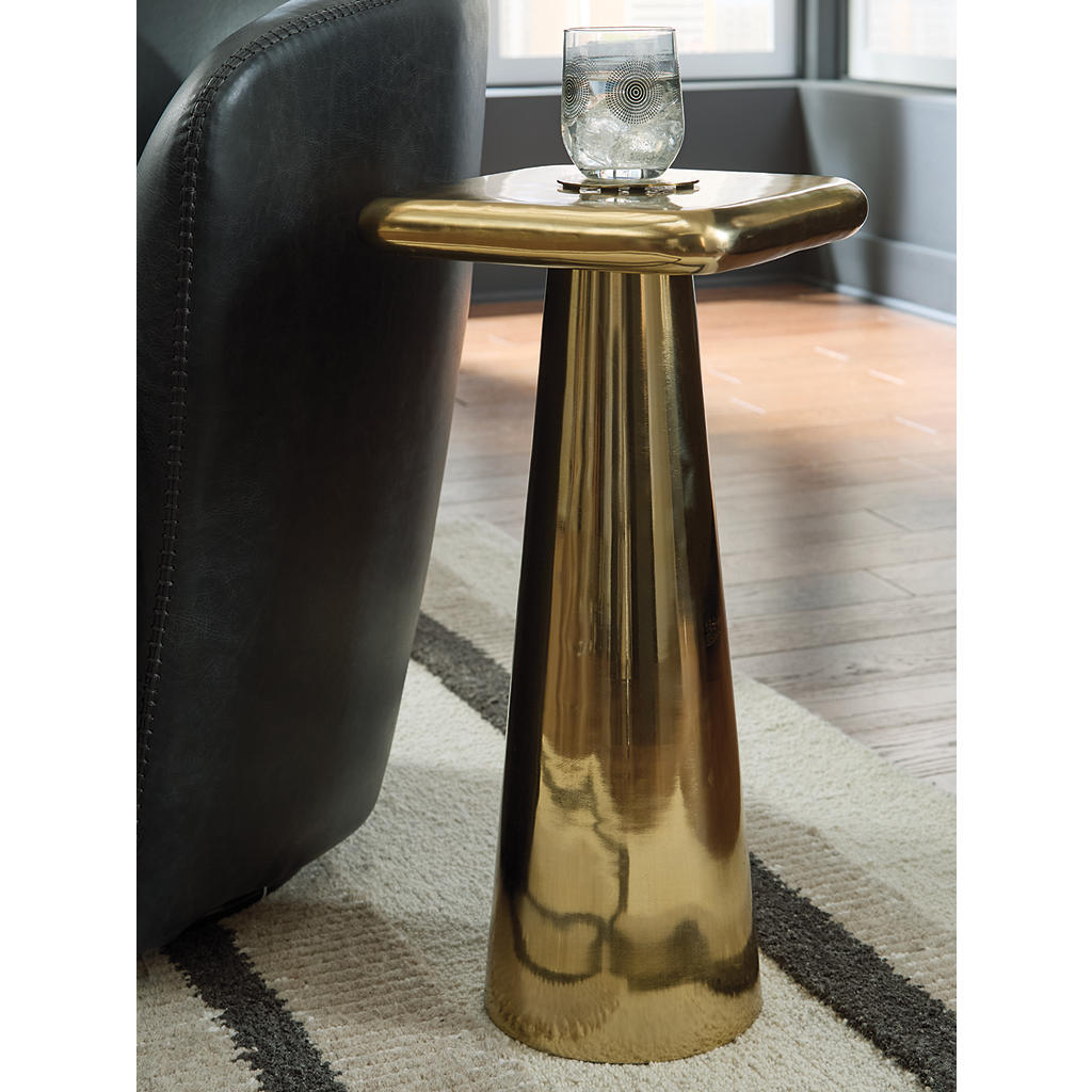 Dallenburg Accent Table Signature Design by Ashley® Living Room