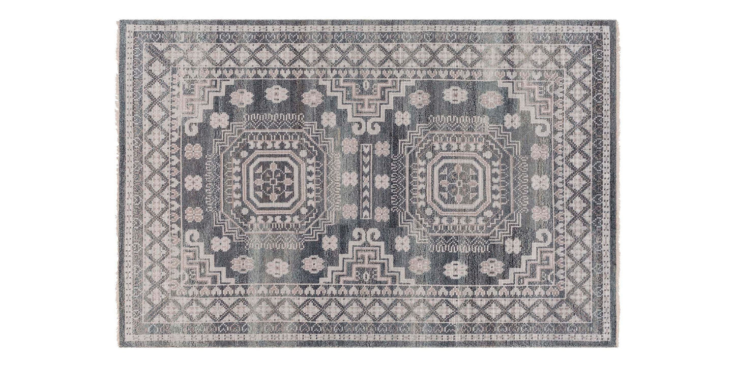 Amalfi Rug Bassett