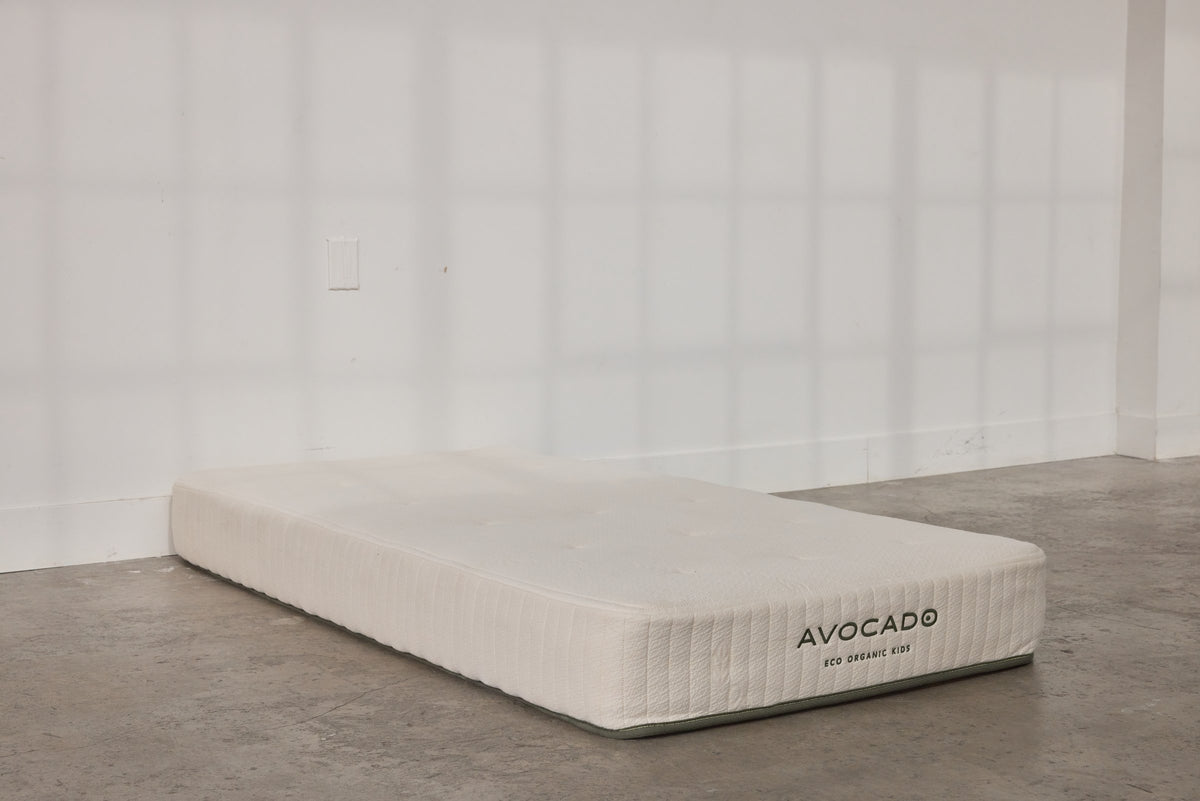 Avocado Eco Organic Kids Mattress — Low-Profile Latex Hybrid, 7.5 in