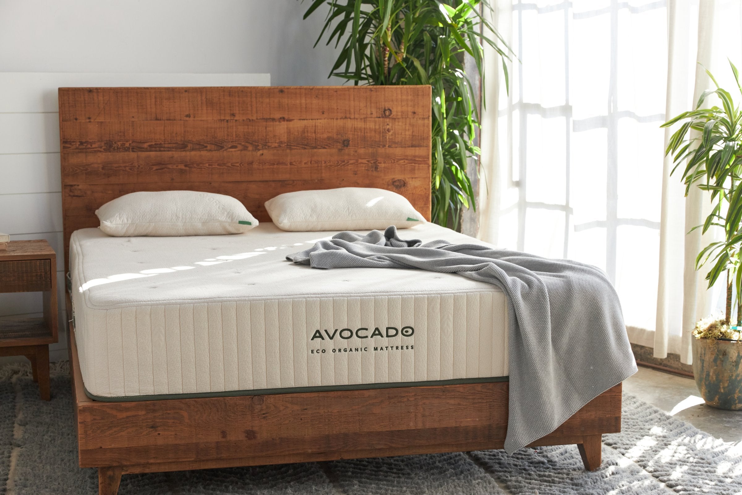Avocado Eco Organic Mattress — Certified Organic Latex Hybrid, 10 in