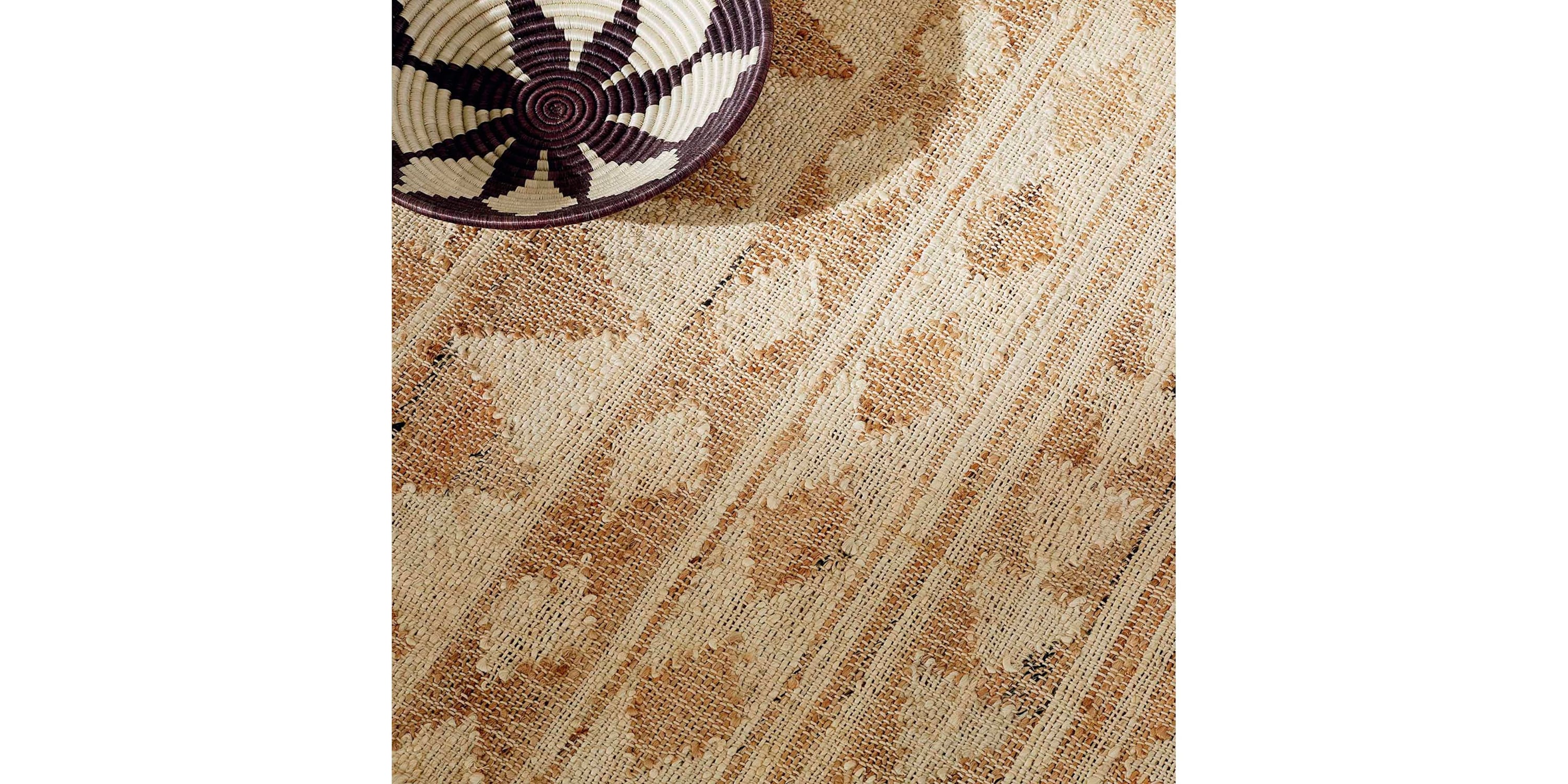 Folly Rug Bassett