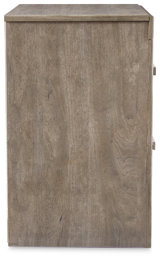 Culverbach Queen Panel Bed with Mirrored Dresser, Chest and Nightstand