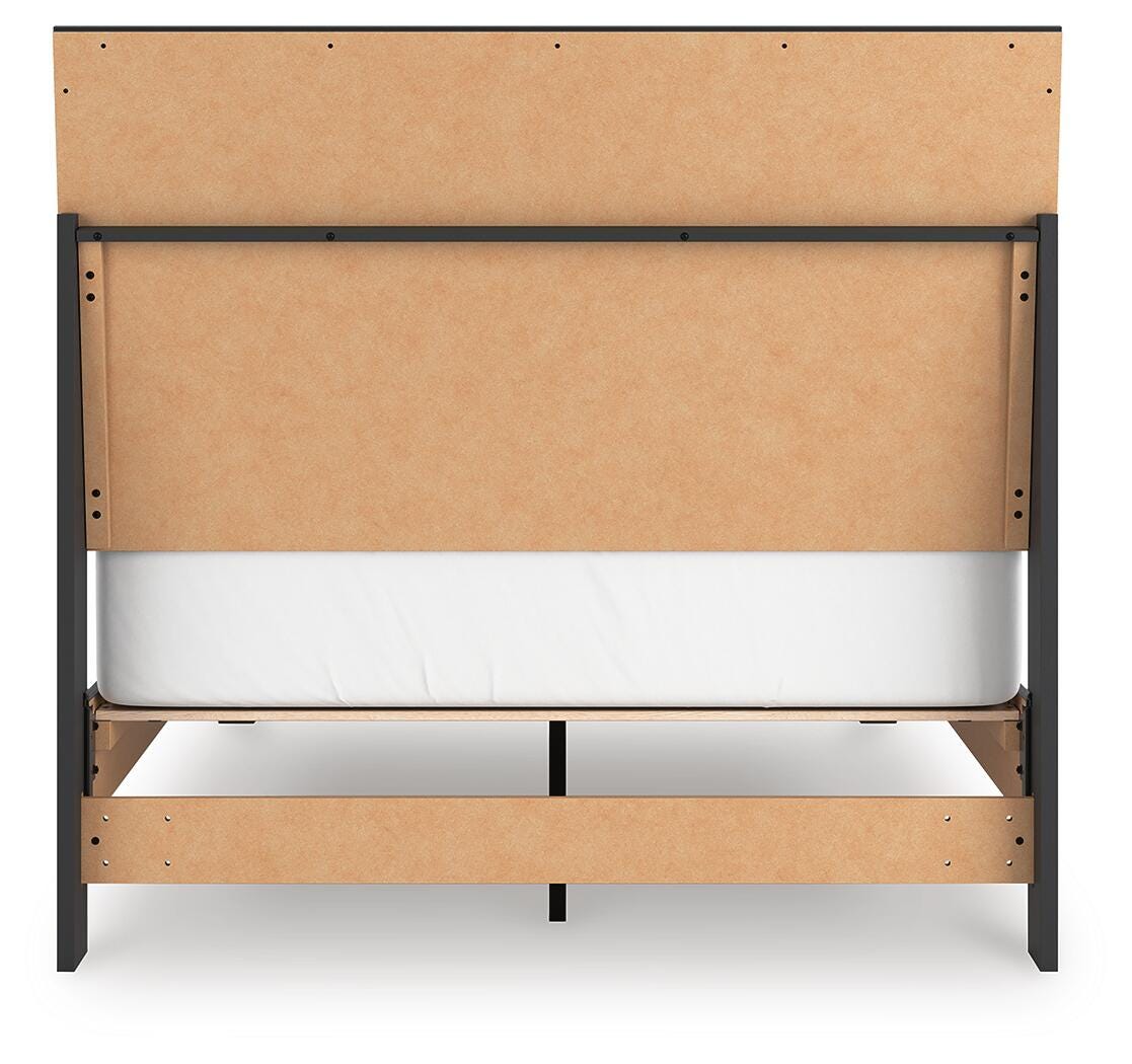 Danziar Full Panel Bed, Dresser and Mirror (B26) Signature Design by Ashley® Bedroom