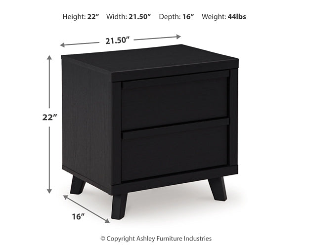 Danziar King Panel Bed, Dresser and 2 Nightstands