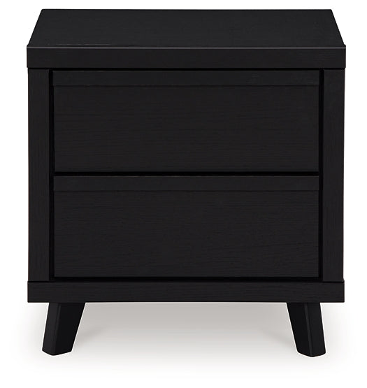 Danziar King Panel Bed, Dresser and 2 Nightstands