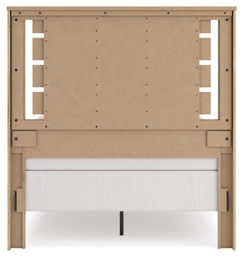 Brozmont Full Panel Bed, Dresser and Mirror — 3-Piece Set Benchcraft® Bedroom