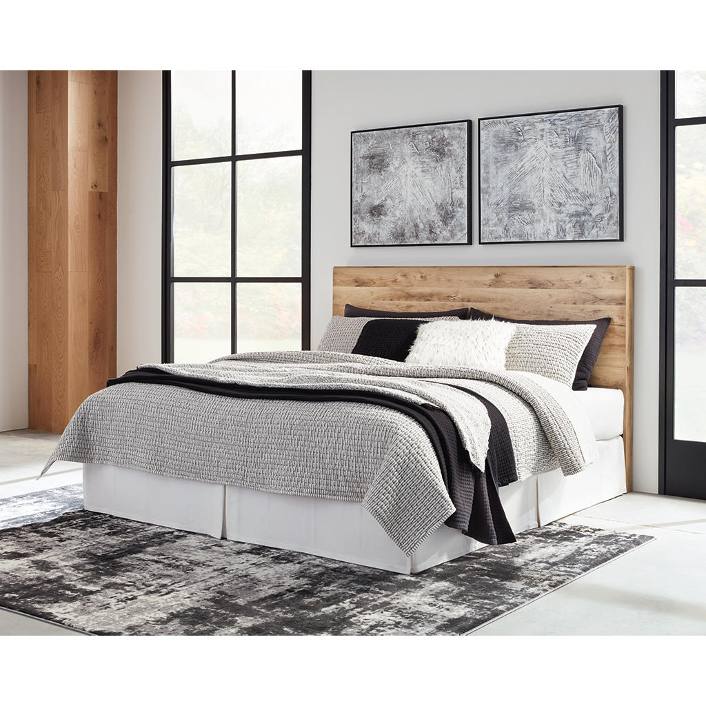 Hyanna King Panel Storage Bed with Dresser and Nightstand Signature Design by Ashley® Uncategorized