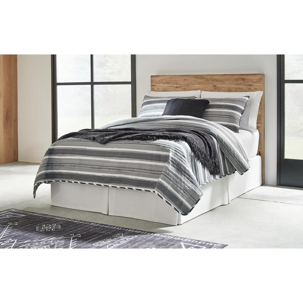 Hyanna Full Panel Headboard, Dresser and Mirror Signature Design by Ashley® Uncategorized
