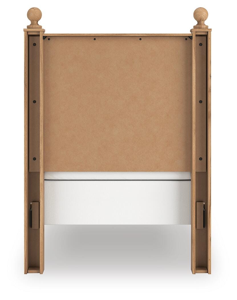 Aleaport Twin Panel Bed, Dresser and Mirror — 3-Piece Set Signature Design by Ashley® Bedroom