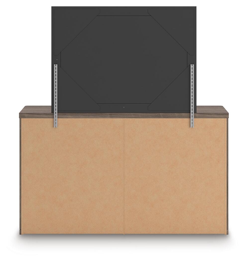 Kendanport King Upholstered Bed, Dresser and Mirror