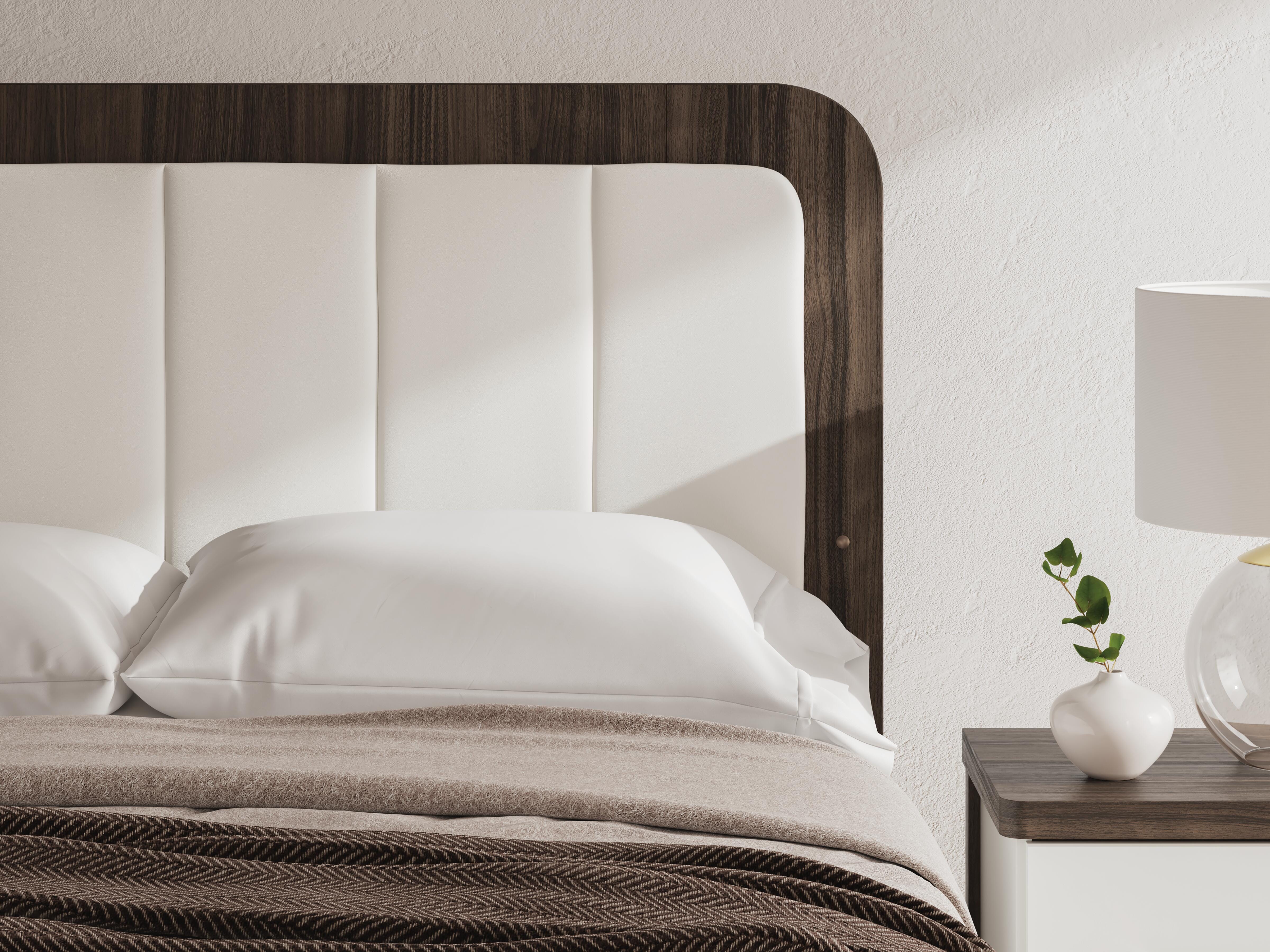Kendanport Queen Upholstered Platform Bed, Dresser and Mirror Signature Design by Ashley® Bedroom