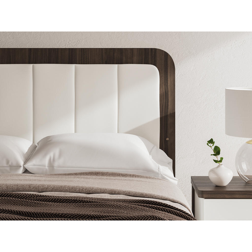 Kendanport Queen Upholstered Bed Signature Design by Ashley® Bedroom