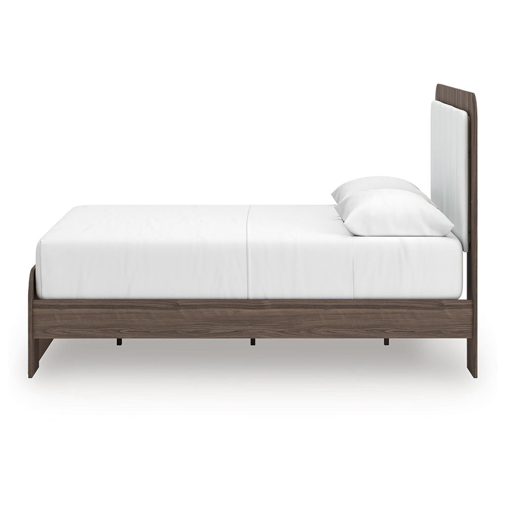 Kendanport Queen Upholstered Bed Signature Design by Ashley® Bedroom