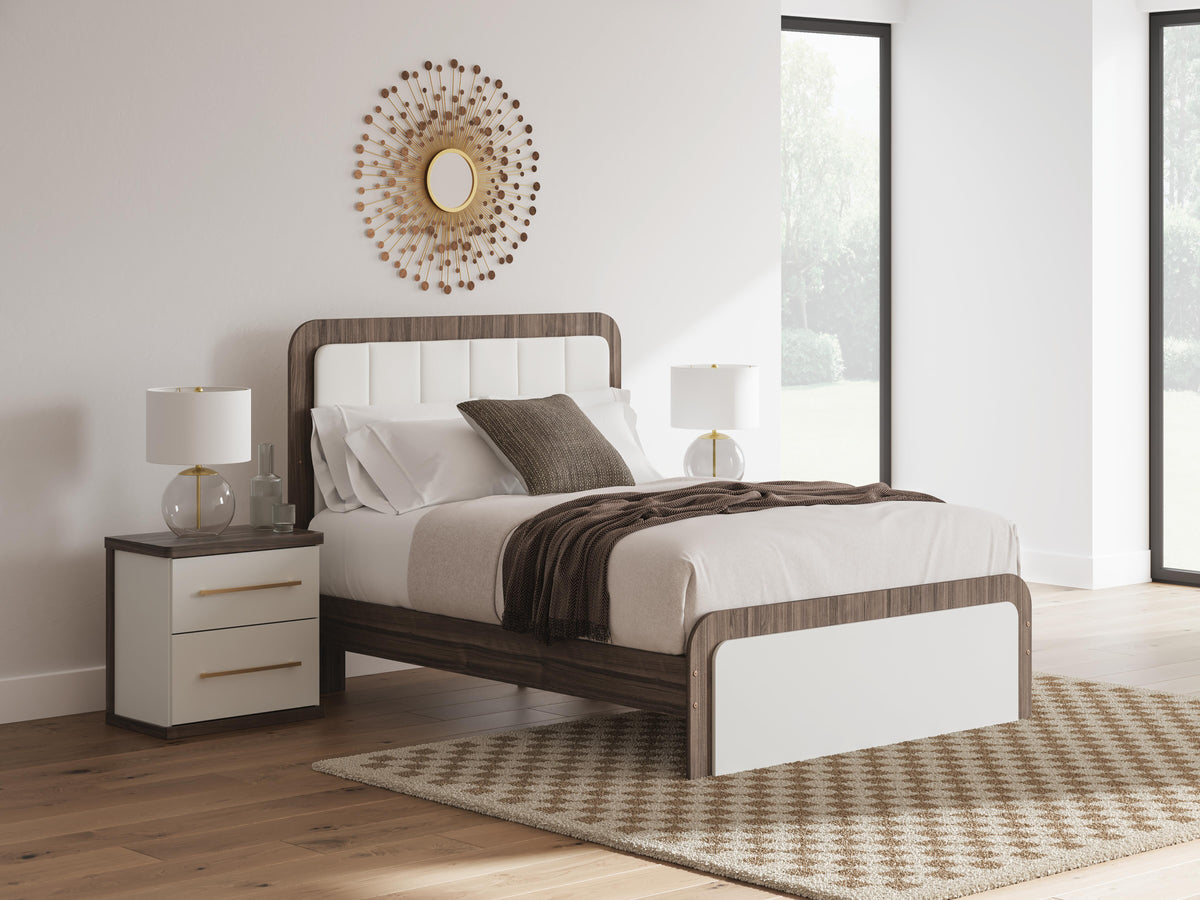 Kendanport Queen Upholstered Bed and 2 Nightstands — 3-Piece Signature Design by Ashley® Bedroom