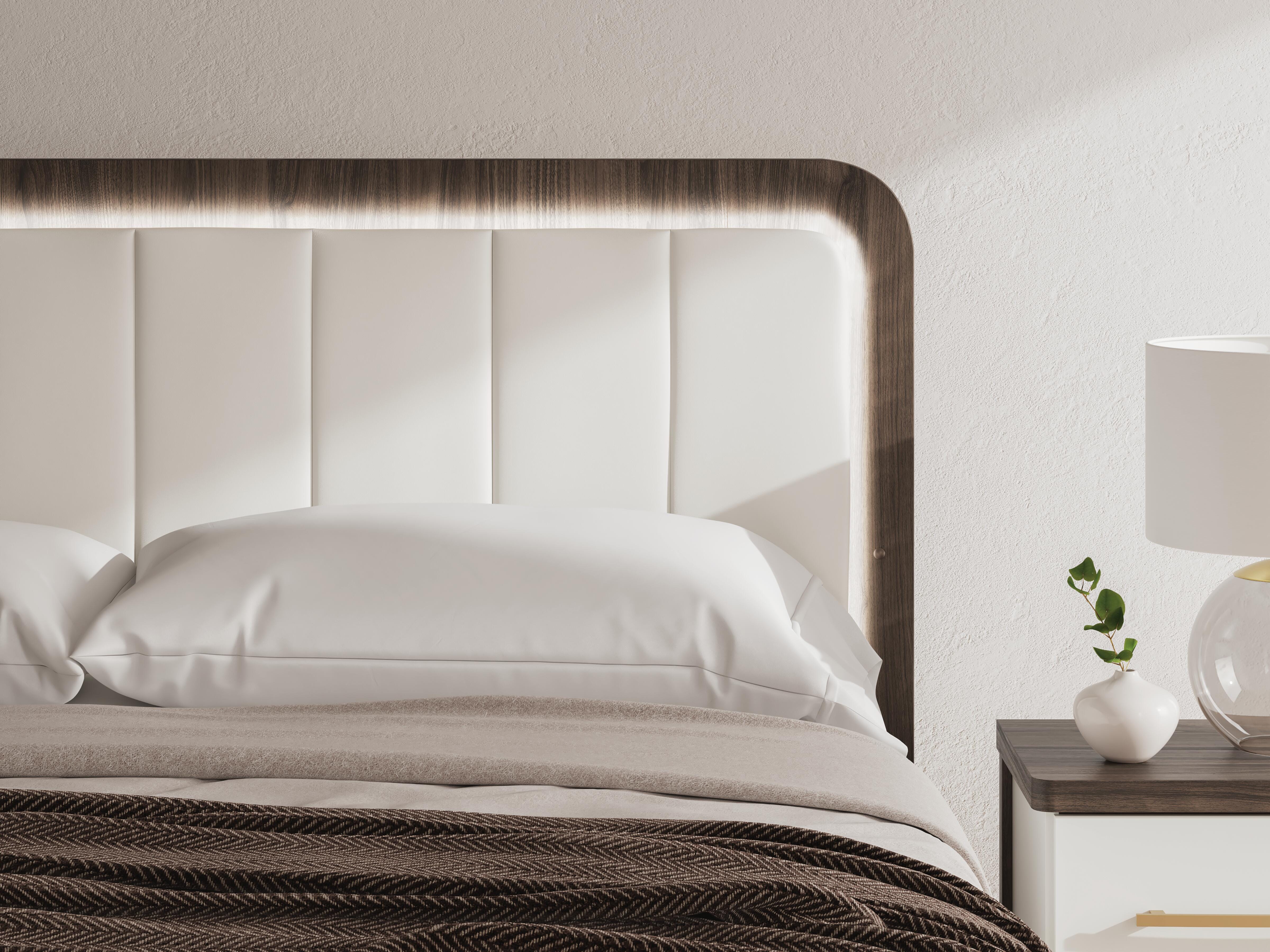 Kendanport King Platform Bed, Dresser, Mirror and Nightstand Signature Design by Ashley® Bedroom