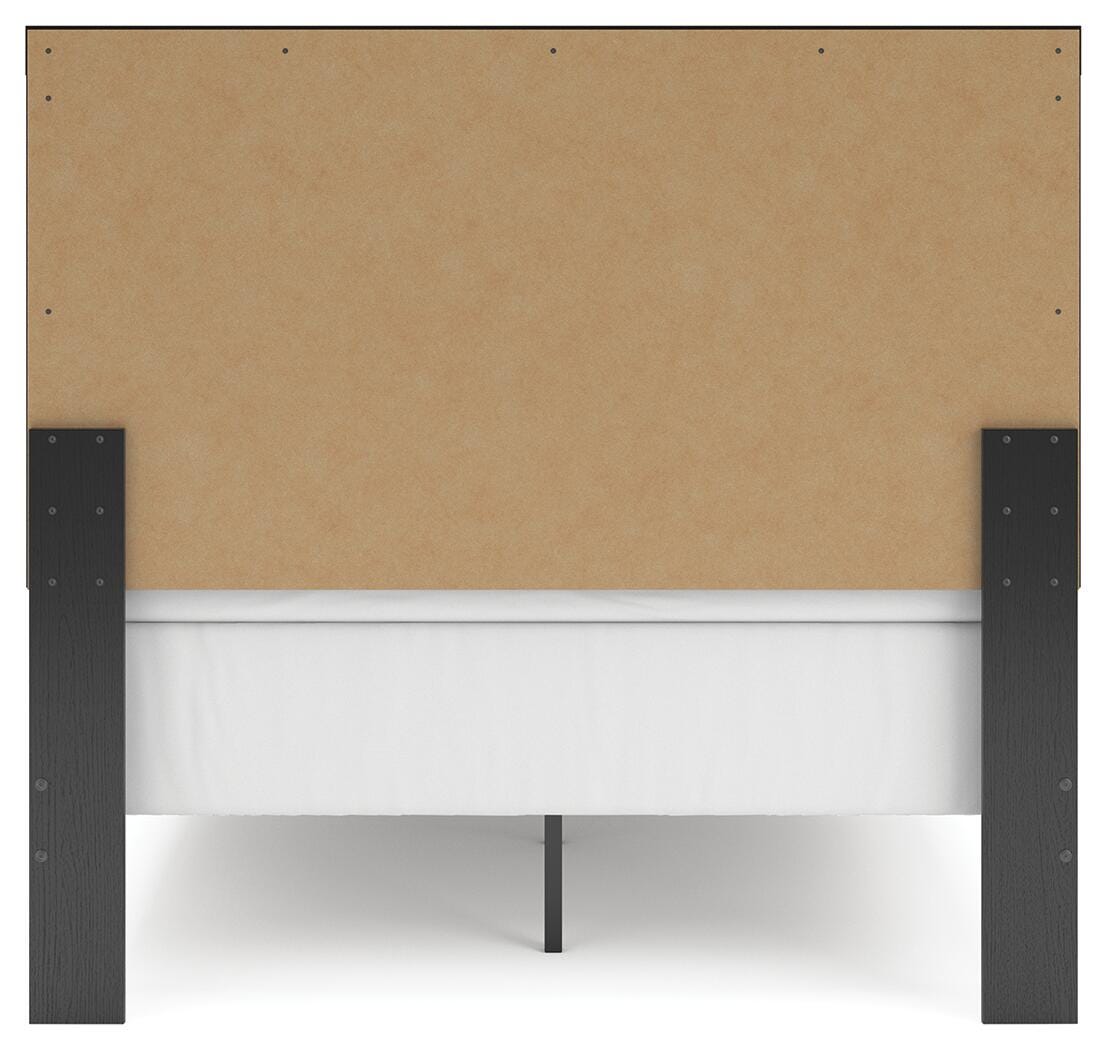 Broachmyn Full Panel Bed, Dresser and Mirror