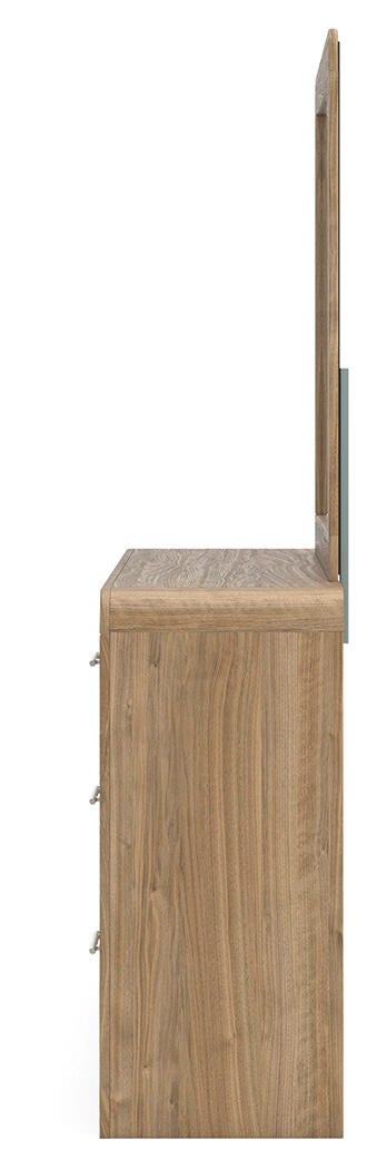 Gramburg Queen Panel Bed, Dresser and Mirror — 3-Piece Set Signature Design by Ashley® Bedroom