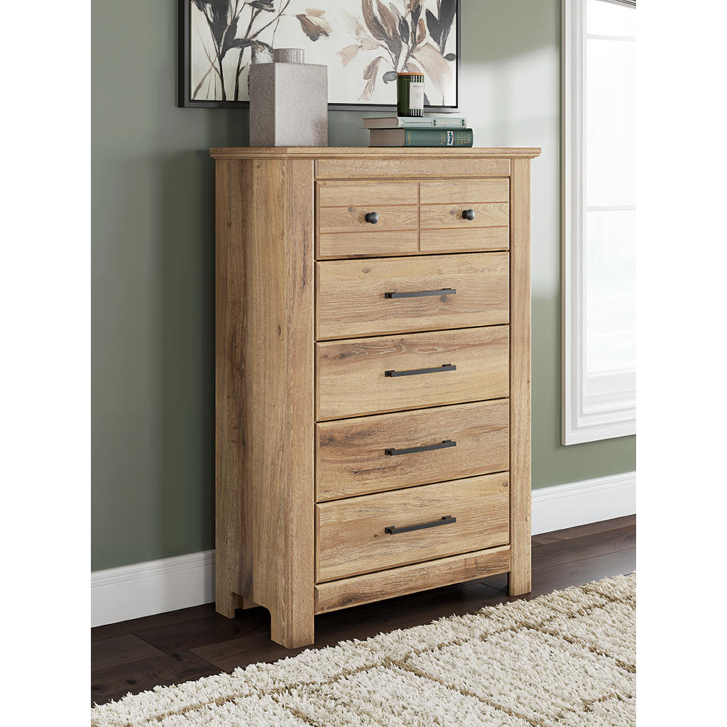 Makidern Chest of Drawers Signature Design by Ashley® Bedroom