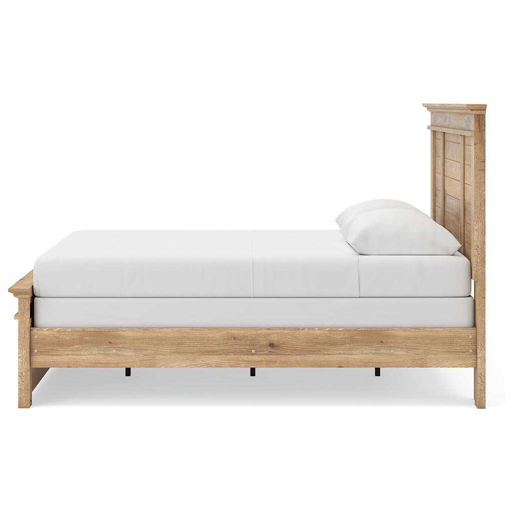 Makidern Queen Panel Bed Signature Design by Ashley® Bedroom