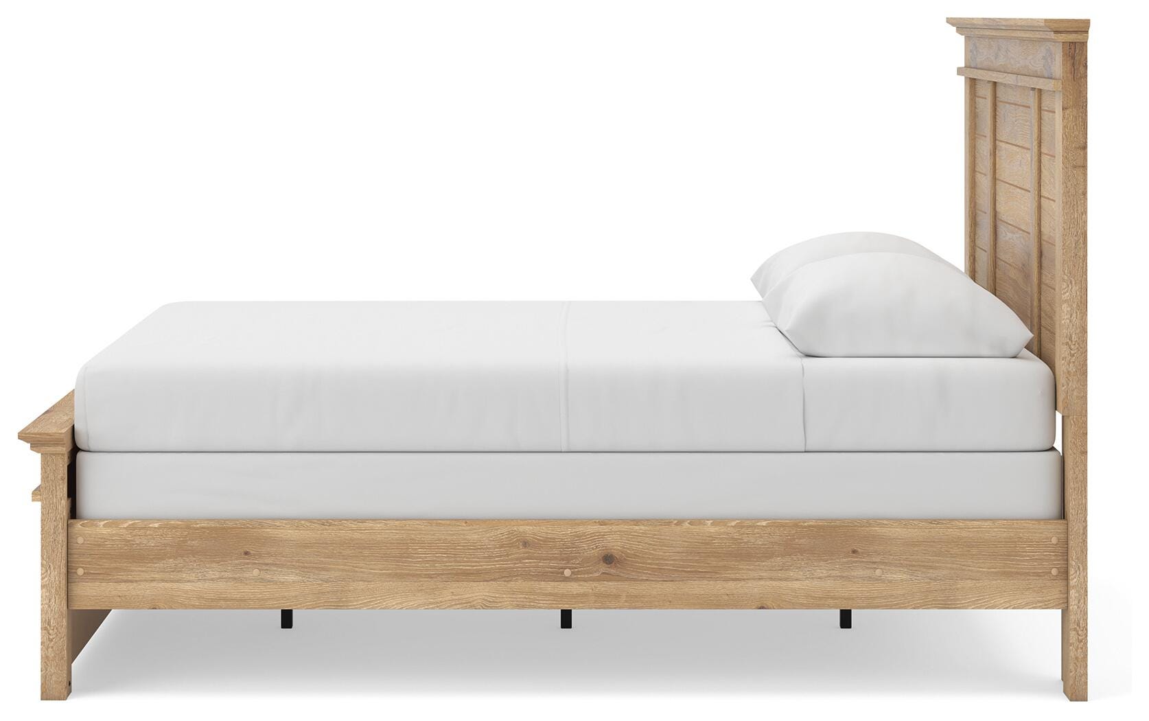 Makidern Queen Panel Bed, Dresser and Mirror Signature Design by Ashley® Bedroom