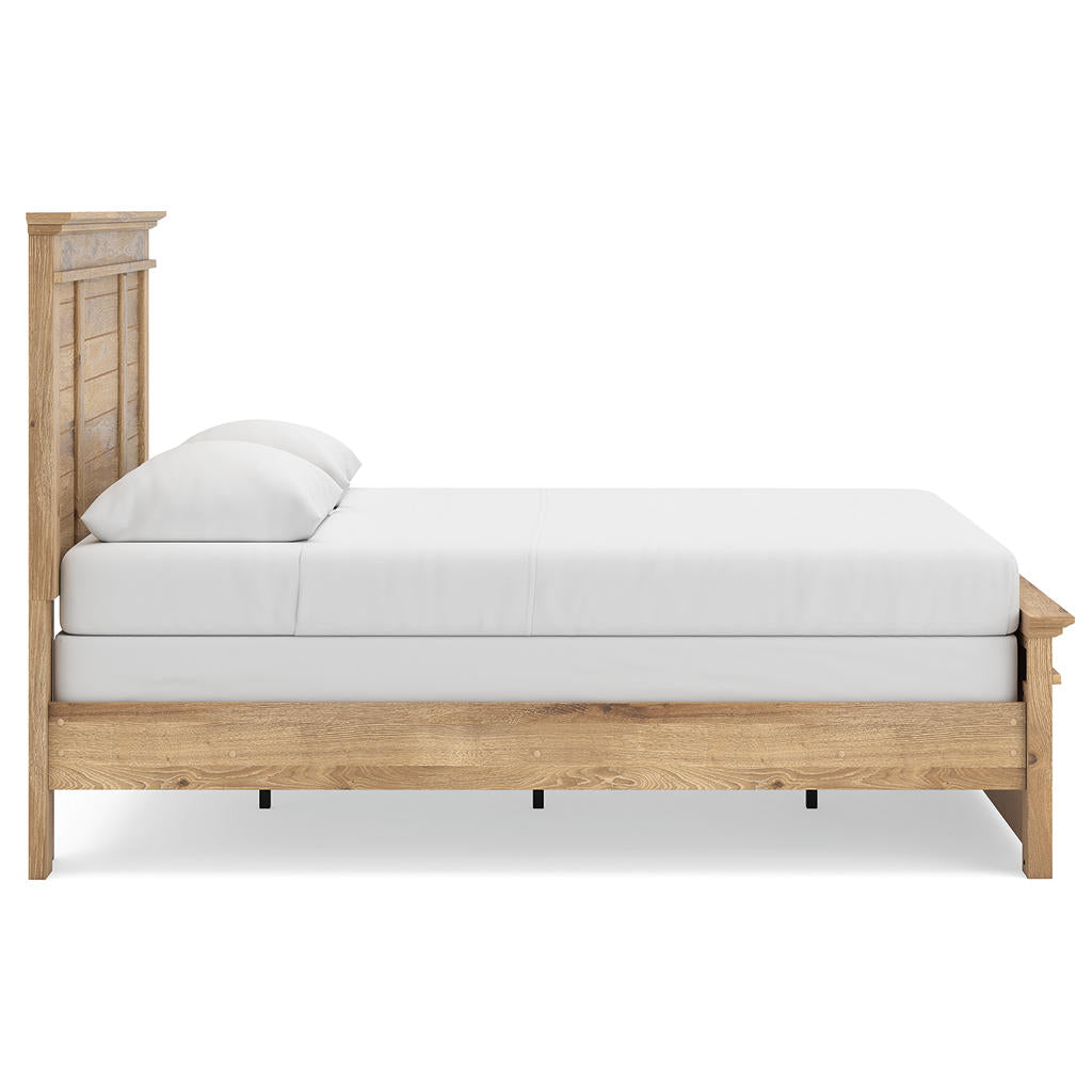 Makidern Queen Panel Bed Signature Design by Ashley® Bedroom