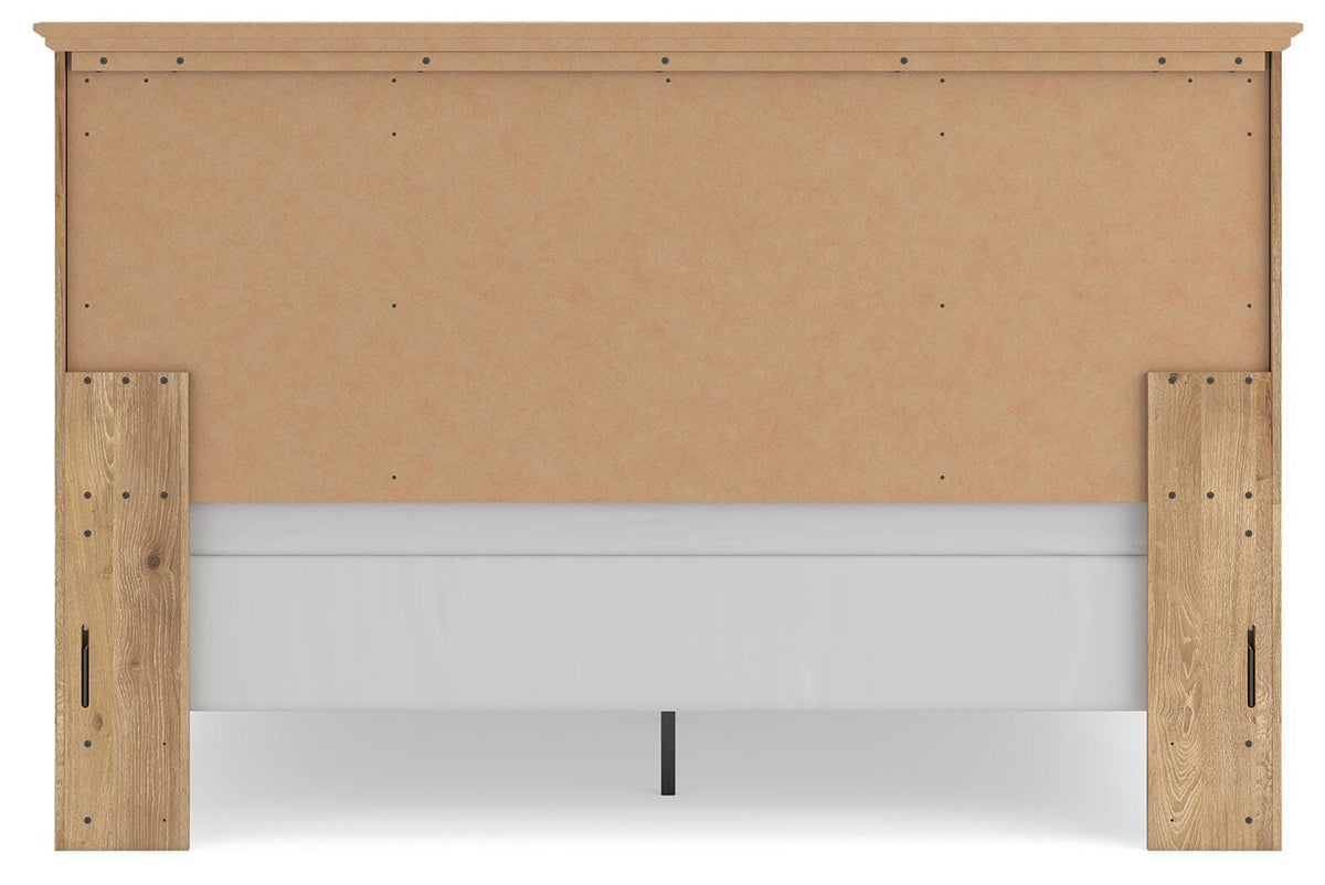 Makidern King Panel Bed, Dresser, Mirror and 2 Nightstands
