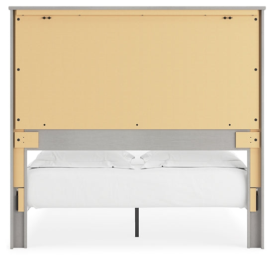 Cottonburg Queen Panel Bed, Dresser and Mirror