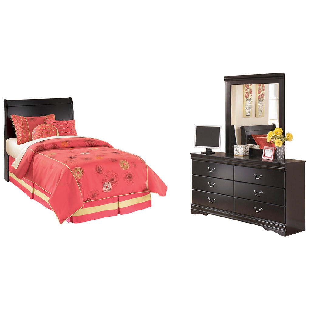 Huey Vineyard Twin Sleigh Headboard, Dresser and Mirror Signature Design by Ashley® Uncategorized