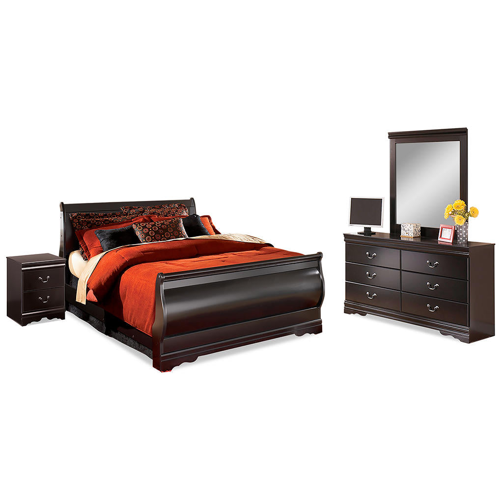Huey Vineyard Queen Bed with Mirrored Dresser and Nightstand Signature Design by Ashley® Uncategorized
