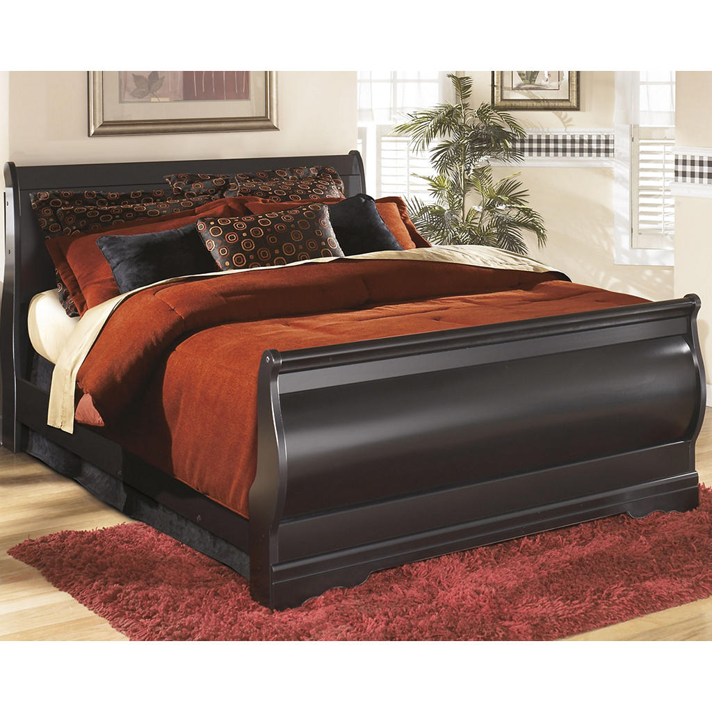 Huey Vineyard Full Sleigh Bed, Dresser, Mirror, Chest and Nightstand Signature Design by Ashley® Uncategorized