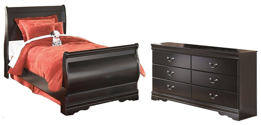 Huey Vineyard Twin Sleight Bed and Dresser