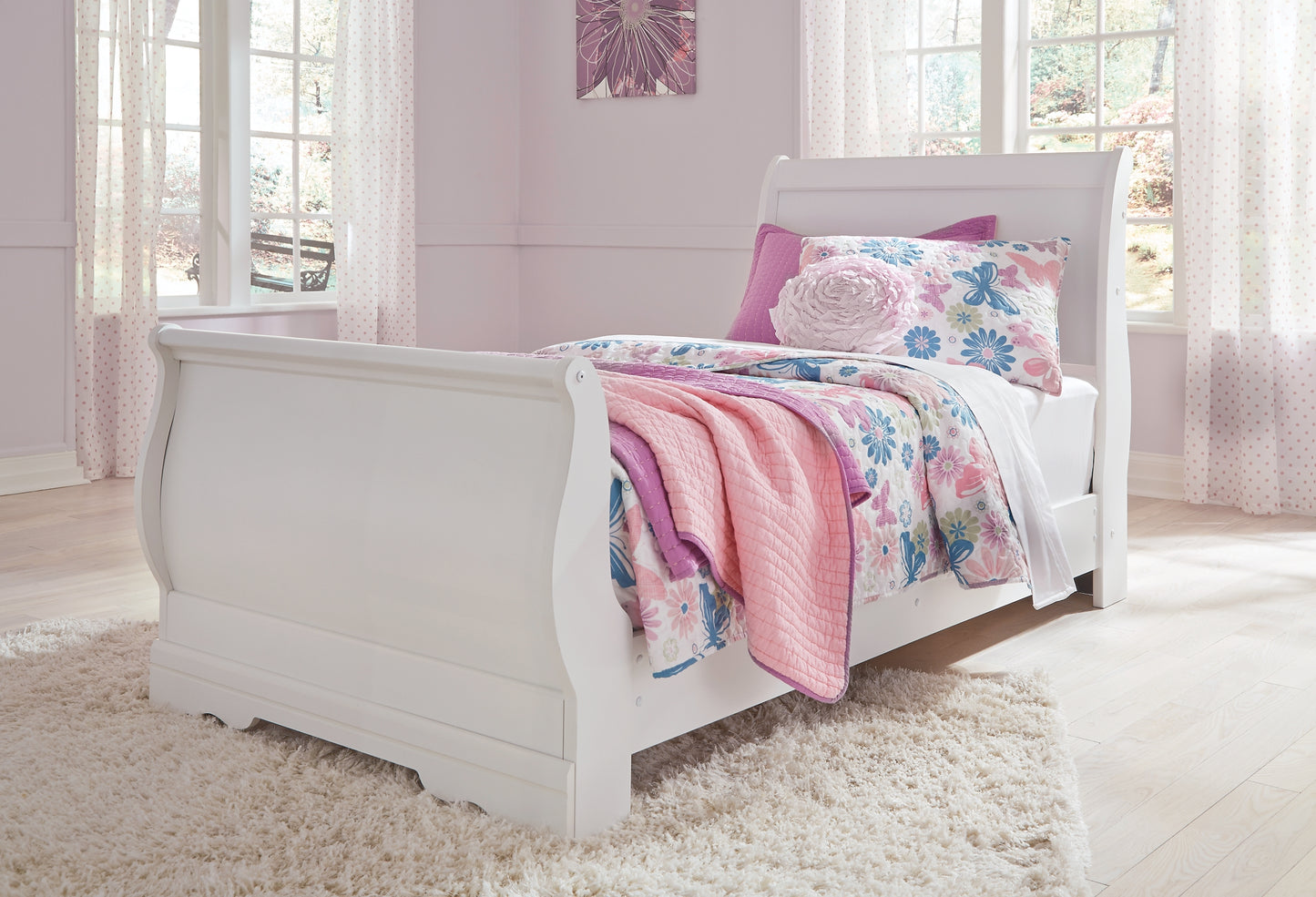 Anarasia Twin Sleigh Bed, Dresser, Mirror and Chest