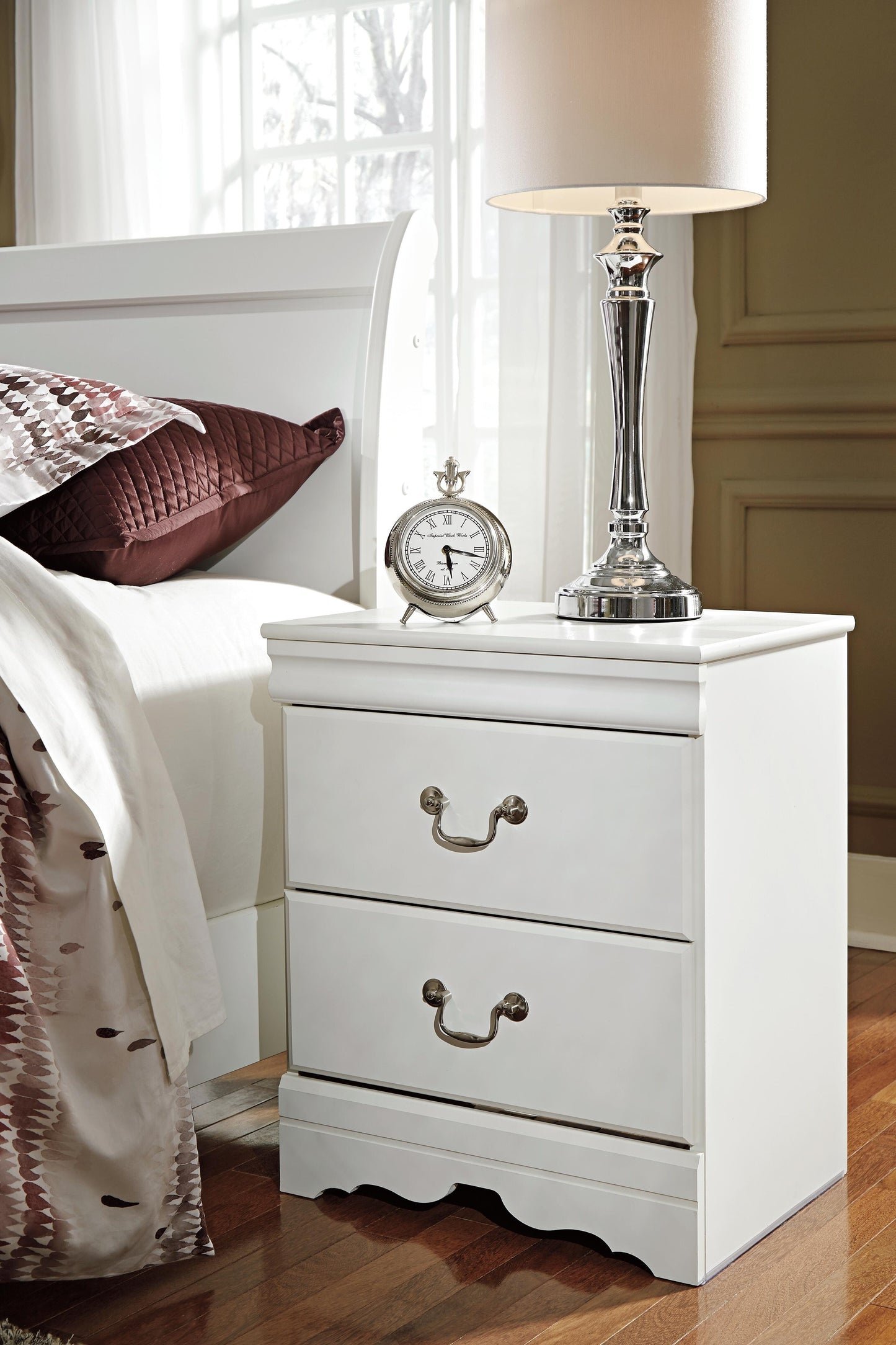 Anarasia Twin Sleigh Bed, Chest and Nightstand — 3-Piece Set Signature Design by Ashley® Bedroom