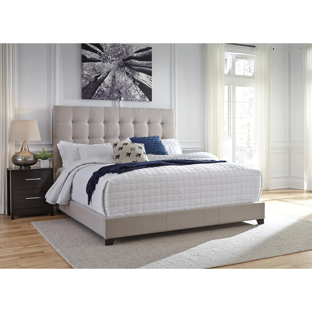 Dolante Queen Upholstered Bed Signature Design by Ashley® Bedroom