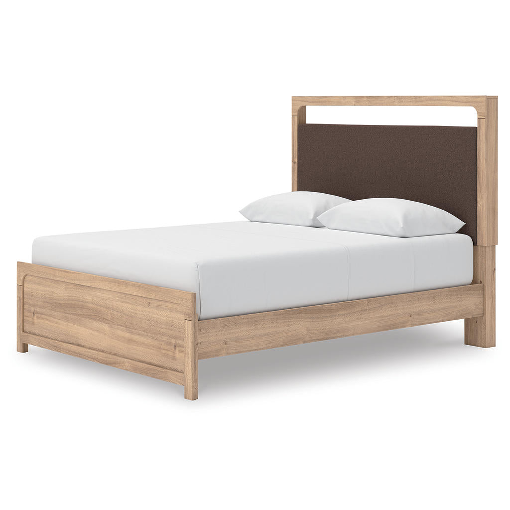 Kinlanni Queen Upholstered Platform Bed Signature Design by Ashley® Bedroom